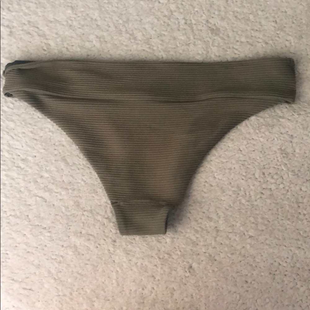 h&m bikini bottom - Picture 2 of 2